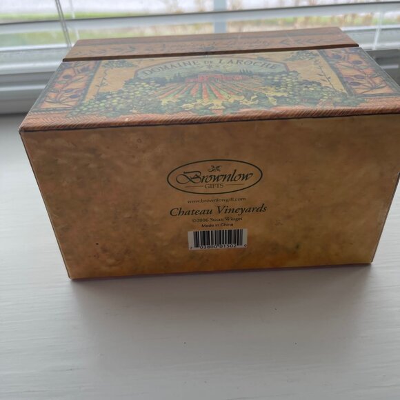 New Brownlow Gifts Chateau Vineyards Recipe Box and Cards - Picture 11 of 11